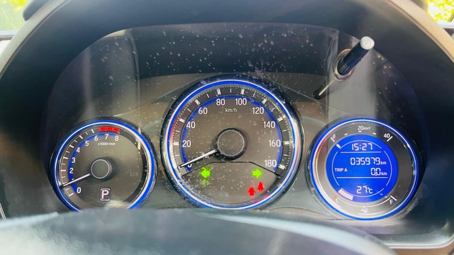 Second-hand 2016 Honda Amaze VX CVT i-VTEC for sale in Mumbai-16