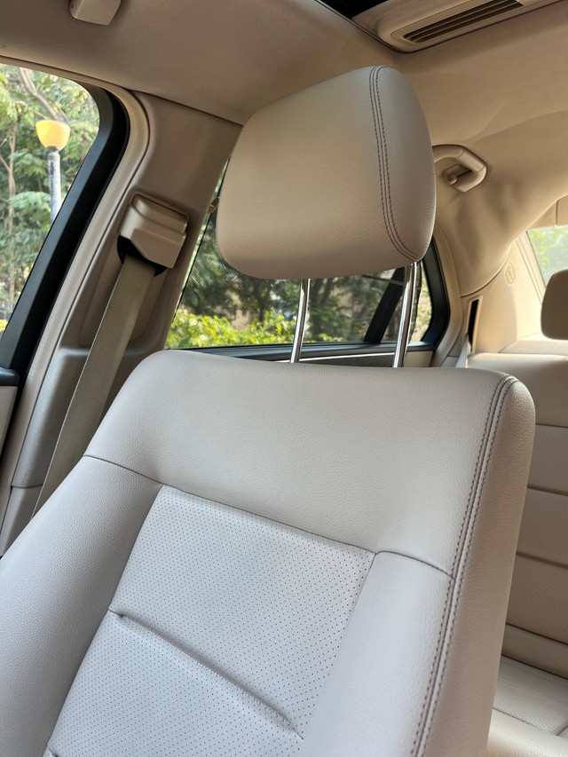 Second-hand 2014 Mercedes-Benz E-Class E250 CDI for sale in Mumbai-27