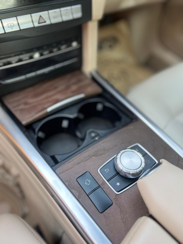 Second-hand 2014 Mercedes-Benz E-Class E250 CDI for sale in Mumbai-34