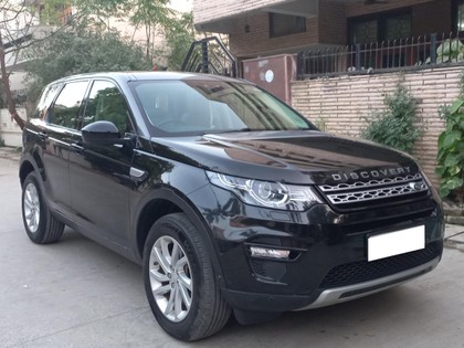 Second-hand 2019 Land Rover Discovery Sport TD4 HSE 7S for sale in New Delhi