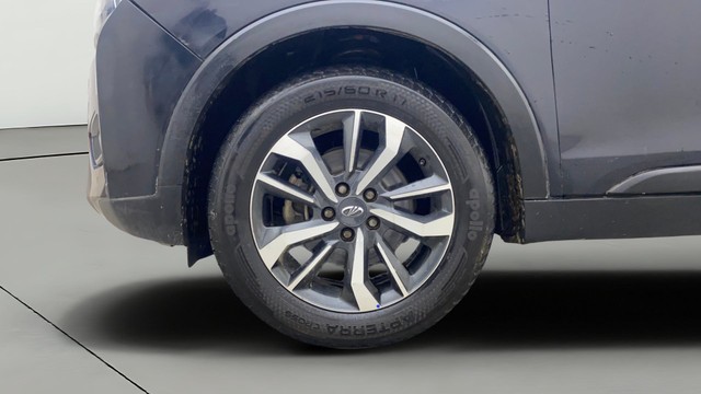 Second-hand 2019 Mahindra XUV300 W8 Option BSVI for sale in Bangalore-26