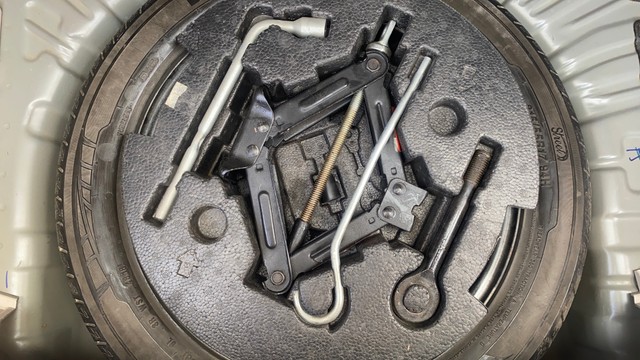 Second-hand 2019 Mahindra XUV300 W8 Option BSVI for sale in Bangalore-28