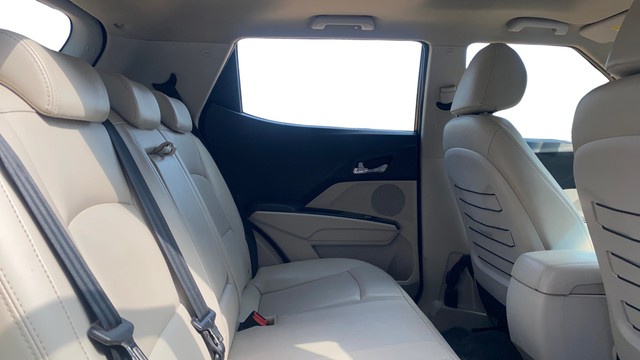 Second-hand 2019 Mahindra XUV300 W8 Option BSVI for sale in Bangalore-16