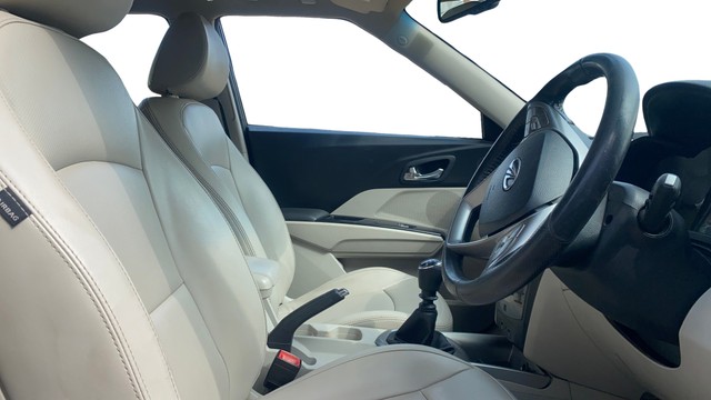 Second-hand 2019 Mahindra XUV300 W8 Option BSVI for sale in Bangalore-15