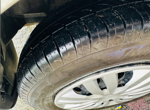 Second-hand 2018 Maruti Swift Dzire AMT VXI for sale in Thane-17