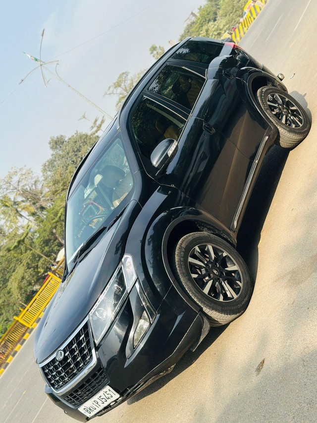 Second-hand 2018 Mahindra XUV500 W11 FWD Diesel for sale in Patna-4