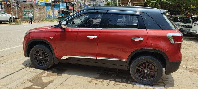 Second-hand 2018 Maruti Vitara Brezza ZDi for sale in Patna-3