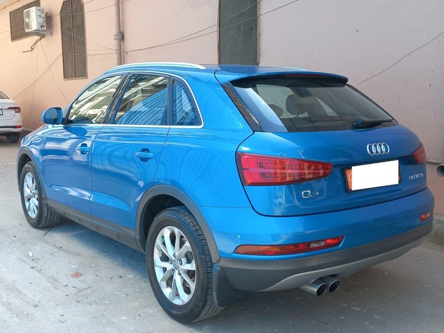 Second-hand 2017 Audi Q3 30 TFSI Premium FWD for sale in New Delhi-6
