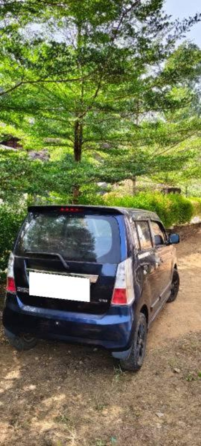 Second-hand 2014 Maruti Wagon R VXI BS IV with ABS for sale in Kannur-2