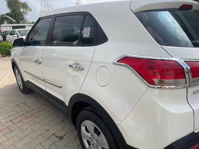 Second-hand 2018 Hyundai Creta 1.4 E Plus CRDi for sale in Sitapur-5