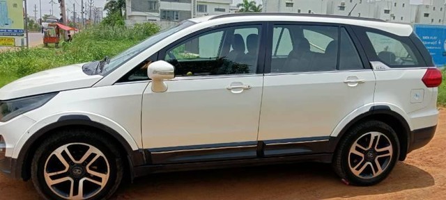 Tata Hexa XTA Second-hand 2017 Tata Hexa XTA for sale in Vijayawada-8
