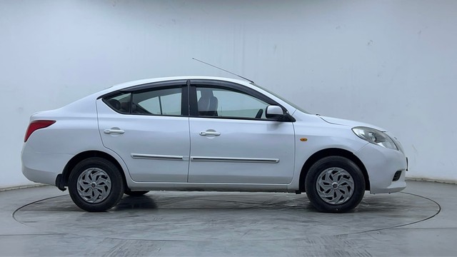 Second-hand 2013 Nissan Sunny Diesel XL for sale in Hyderabad-2