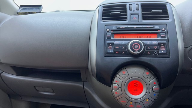 Second-hand 2013 Nissan Sunny Diesel XL for sale in Hyderabad-34