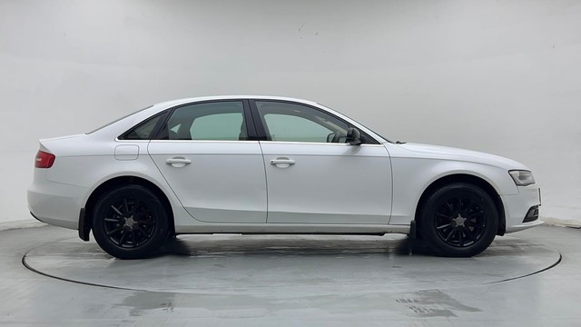 Second-hand 2015 Audi A4 35 TDI Premium Plus for sale in Jaipur-2