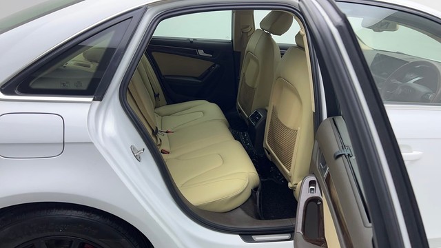 Second-hand 2015 Audi A4 35 TDI Premium Plus for sale in Jaipur-31