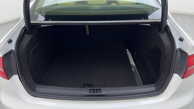 Second-hand 2015 Audi A4 35 TDI Premium Plus for sale in Jaipur-9