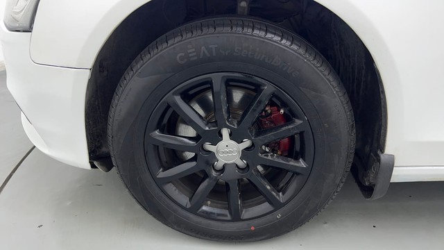 Second-hand 2015 Audi A4 35 TDI Premium Plus for sale in Jaipur-20