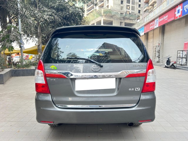 Second-hand 2014 Toyota Innova 2.5 VX (Diesel) 8 Seater BS IV for sale in Pune-2