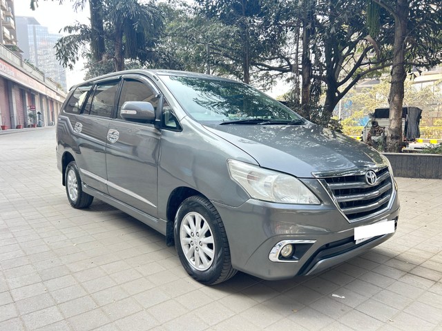 Second-hand 2014 Toyota Innova 2.5 VX (Diesel) 8 Seater BS IV for sale in Pune-8