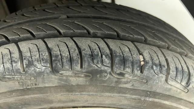 Second-hand 2017 Maruti Alto 800 LXi for sale in Ahmedabad-23