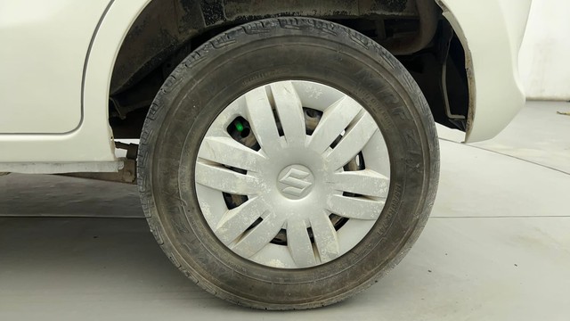 Second-hand 2017 Maruti Alto 800 LXi for sale in Ahmedabad-19