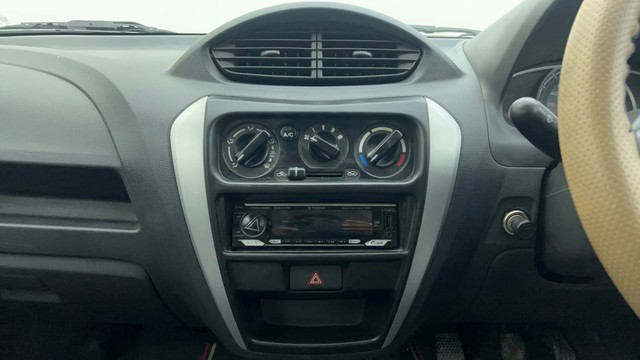 Second-hand 2017 Maruti Alto 800 LXi for sale in Ahmedabad-26