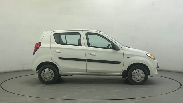 Second-hand 2017 Maruti Alto 800 LXi for sale in Ahmedabad-2