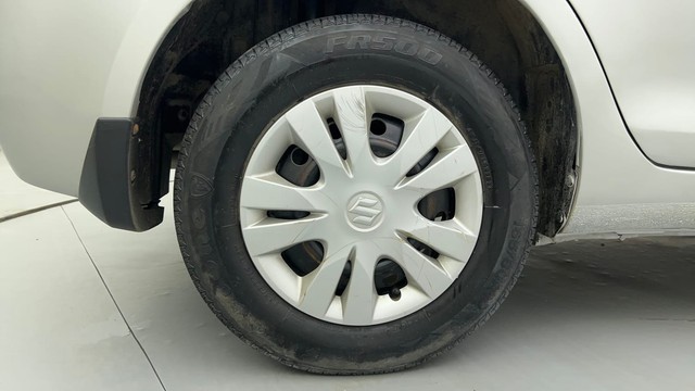 Second-hand 2013 Maruti Swift Dzire VXI for sale in Ahmedabad-18