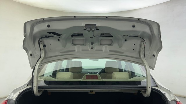 Second-hand 2013 Maruti Swift Dzire VXI for sale in Ahmedabad-34