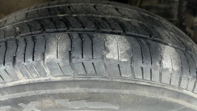 Second-hand 2013 Maruti Swift Dzire VXI for sale in Ahmedabad-29