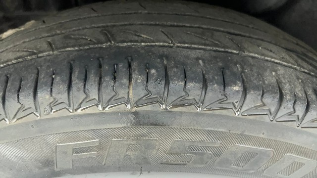 Second-hand 2013 Maruti Swift Dzire VXI for sale in Ahmedabad-37