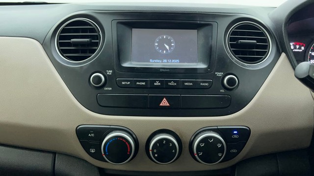 Second-hand 2017 Hyundai Grand i10 1.2 Kappa Sportz BSIV for sale in Ahmedabad-39