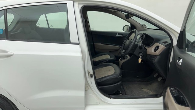 Second-hand 2017 Hyundai Grand i10 1.2 Kappa Sportz BSIV for sale in Ahmedabad-15