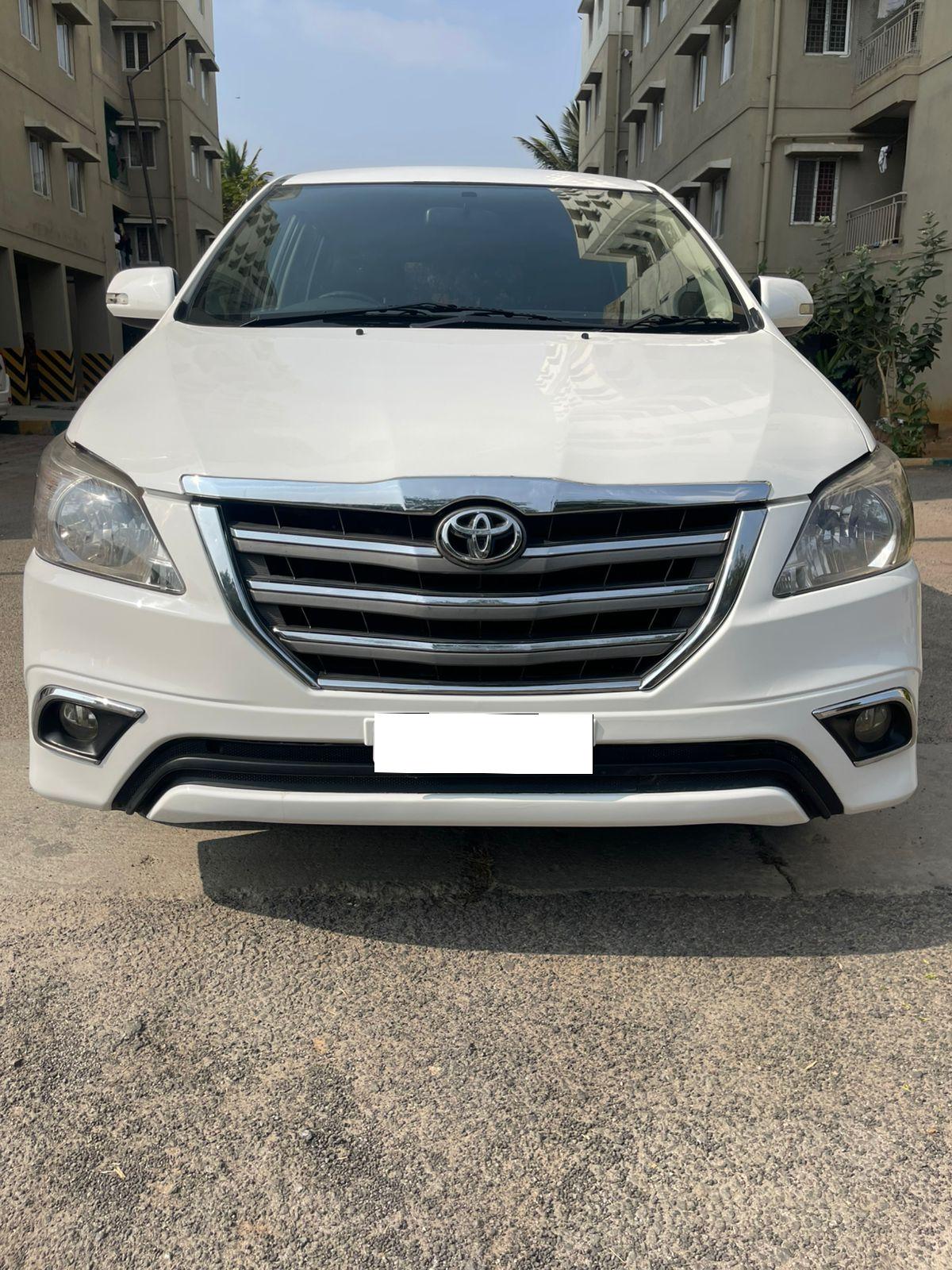 30 Used Toyota Innova Cars in Channapatna from ₹1 Lakh - Second