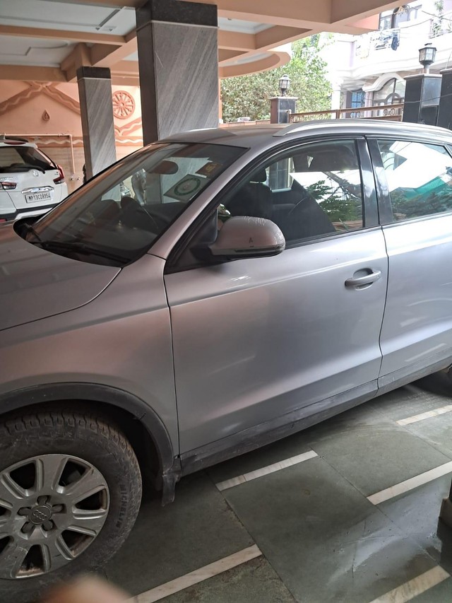 Second-hand 2015 Audi Q3 30 TDI for sale in Gwalior-5