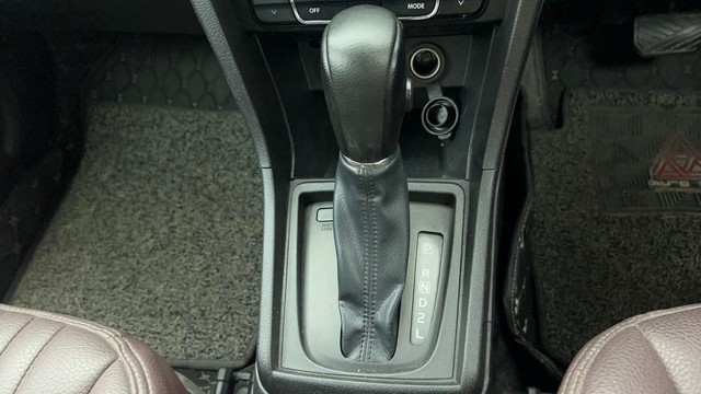 Second-hand 2021 Maruti Vitara Brezza ZXI Plus AT for sale in Chennai-12