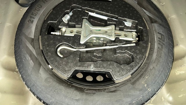 Second-hand 2021 Maruti Vitara Brezza ZXI Plus AT for sale in Chennai-21