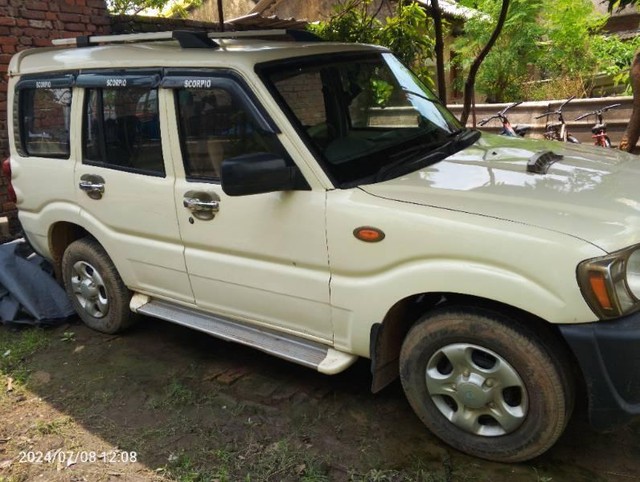 Second-hand 2010 Mahindra Scorpio SLE BSIV for sale in Raigarh-1