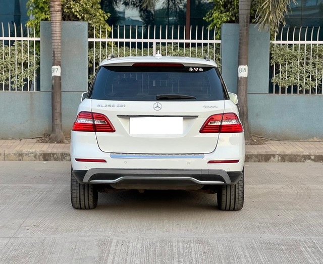 Second-hand 2014 Mercedes-Benz M-Class ML 250 CDI for sale in Pune-2