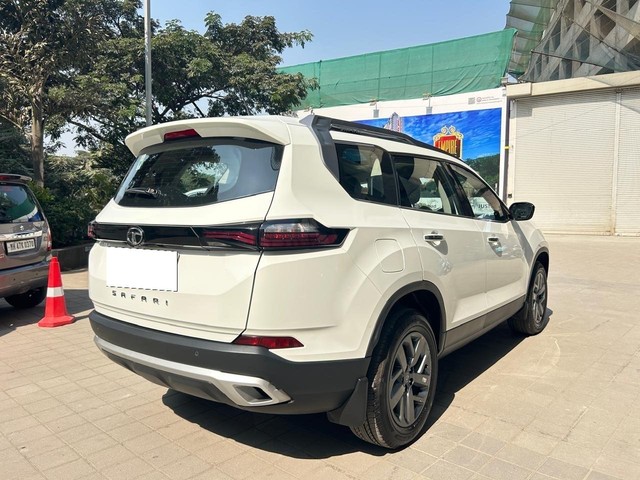 Second-hand 2021 Tata Safari XT Plus BSVI for sale in Pune-7