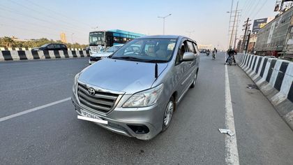 2016 Toyota Innova 2.5 जेडएक्स डीजल 7 Seater