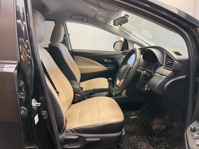 Second-hand 2022 Toyota Innova Crysta 2.4 GX 8 STR for sale in Mumbai-11
