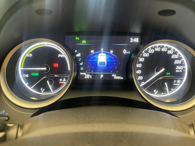 Second-hand 2019 Toyota Camry Hybrid 2.5 for sale in Mumbai-15