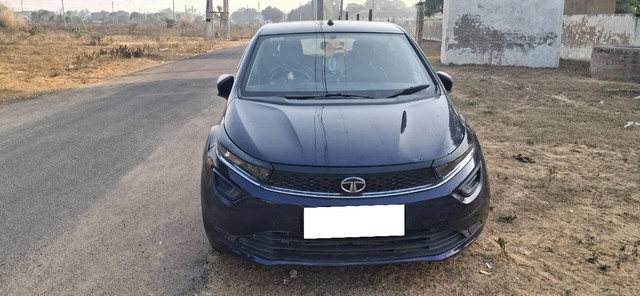 Second-hand 2023 Tata Altroz XM Plus Diesel for sale in Rewari-3