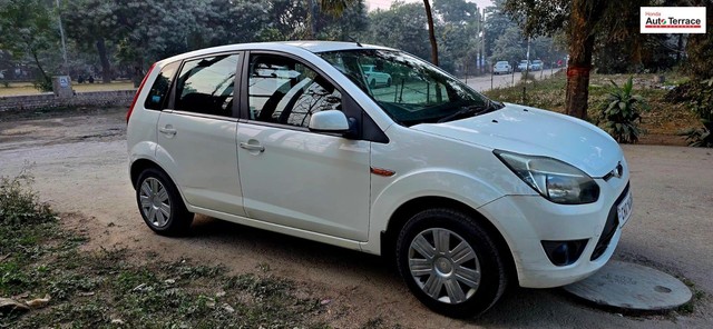 Second-hand 2011 Ford Figo Petrol ZXI for sale in Mohali-7