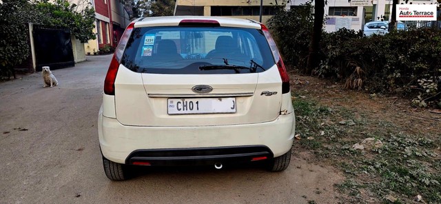 Second-hand 2011 Ford Figo Petrol ZXI for sale in Mohali-5