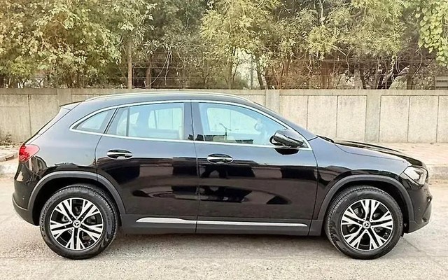Second-hand 2025 Mercedes-Benz GLA 200 for sale in New Delhi-1
