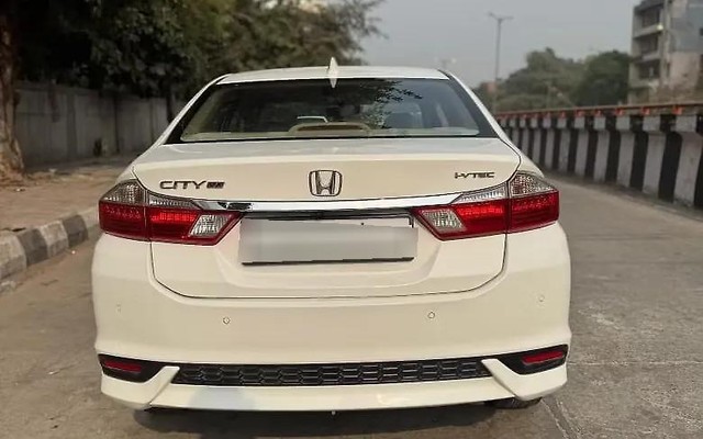 Second-hand 2019 Honda City VX CVT for sale in New Delhi-1