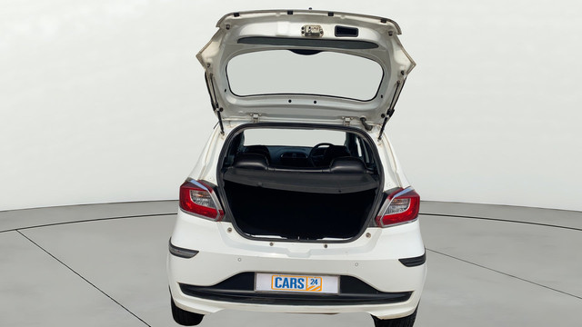 Second-hand 2023 Tata Tiago XTA AMT for sale in Patna-20