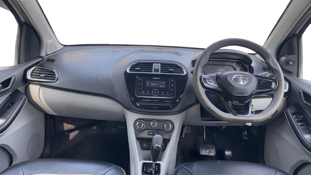 Second-hand 2023 Tata Tiago XTA AMT for sale in Patna-10